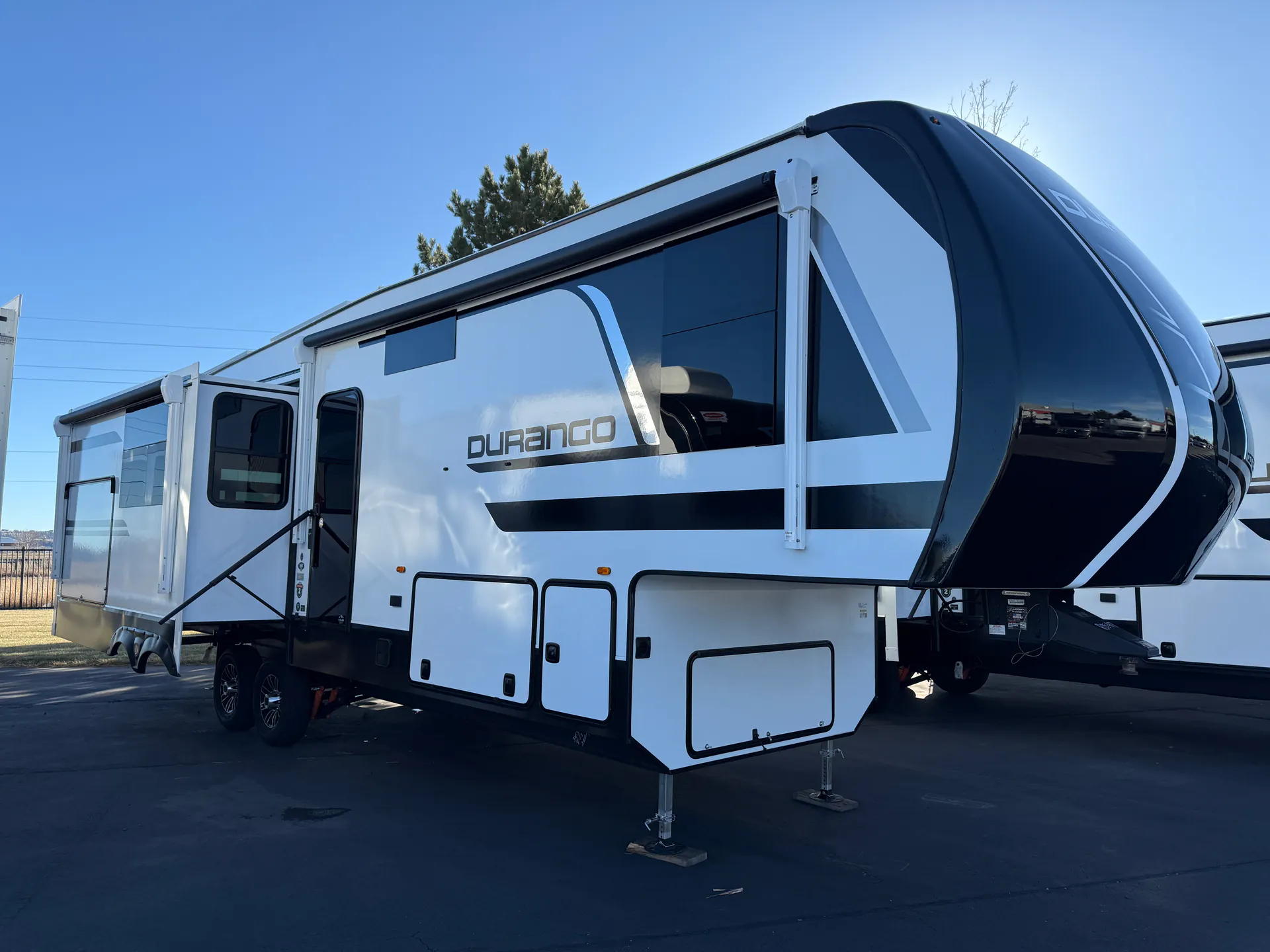 2026 K-Z Durango D302RLT - Photo 3