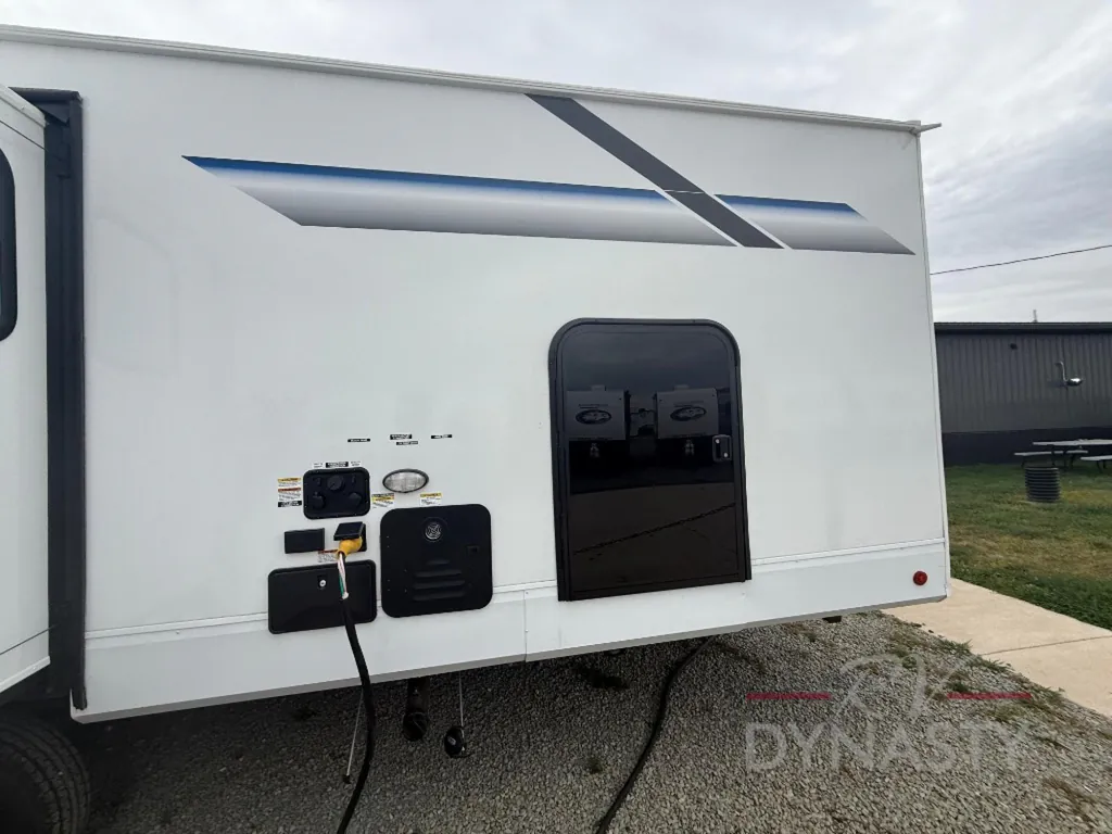 2026 Forest River Cherokee Alpha Wolf 29TB, Photos photo 12