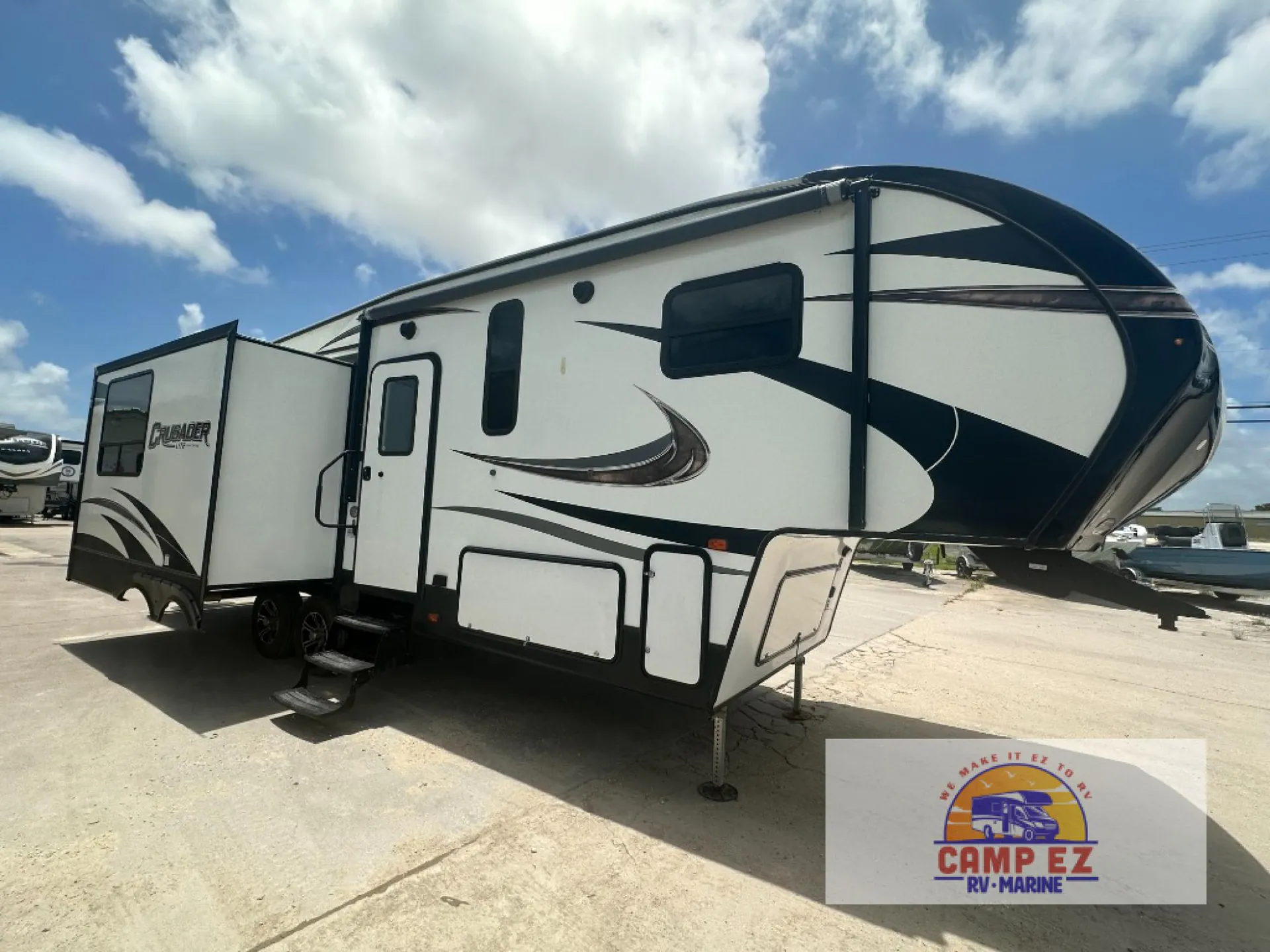 2019 Prime Time Crusader Lite 28RL - Photo 2