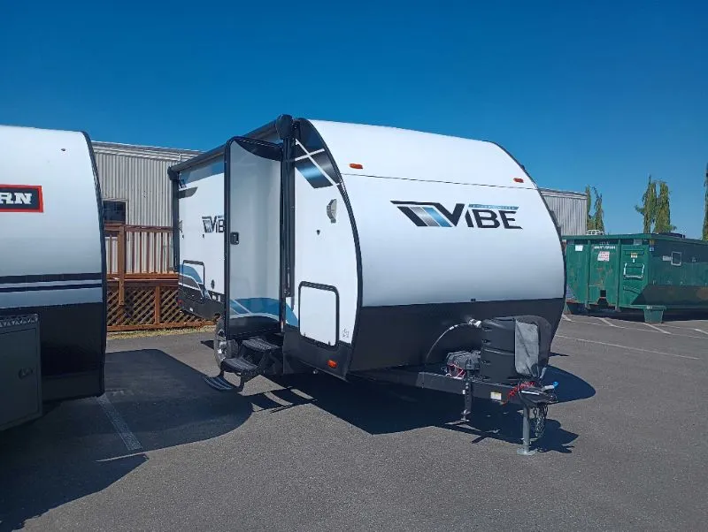 2023 Forest River Vibe 18DB - Photo 2