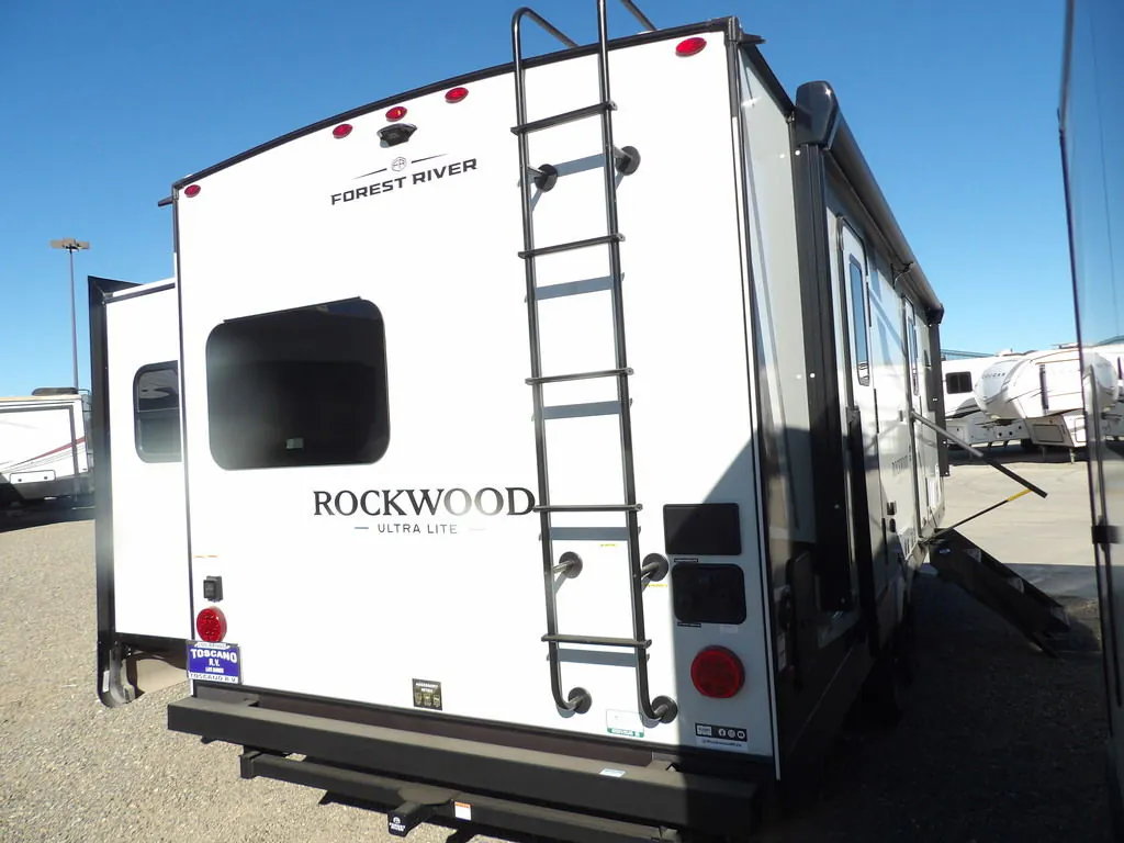 2027 Forest River Rockwood Ultra Lite 2608BS, Photos photo 5