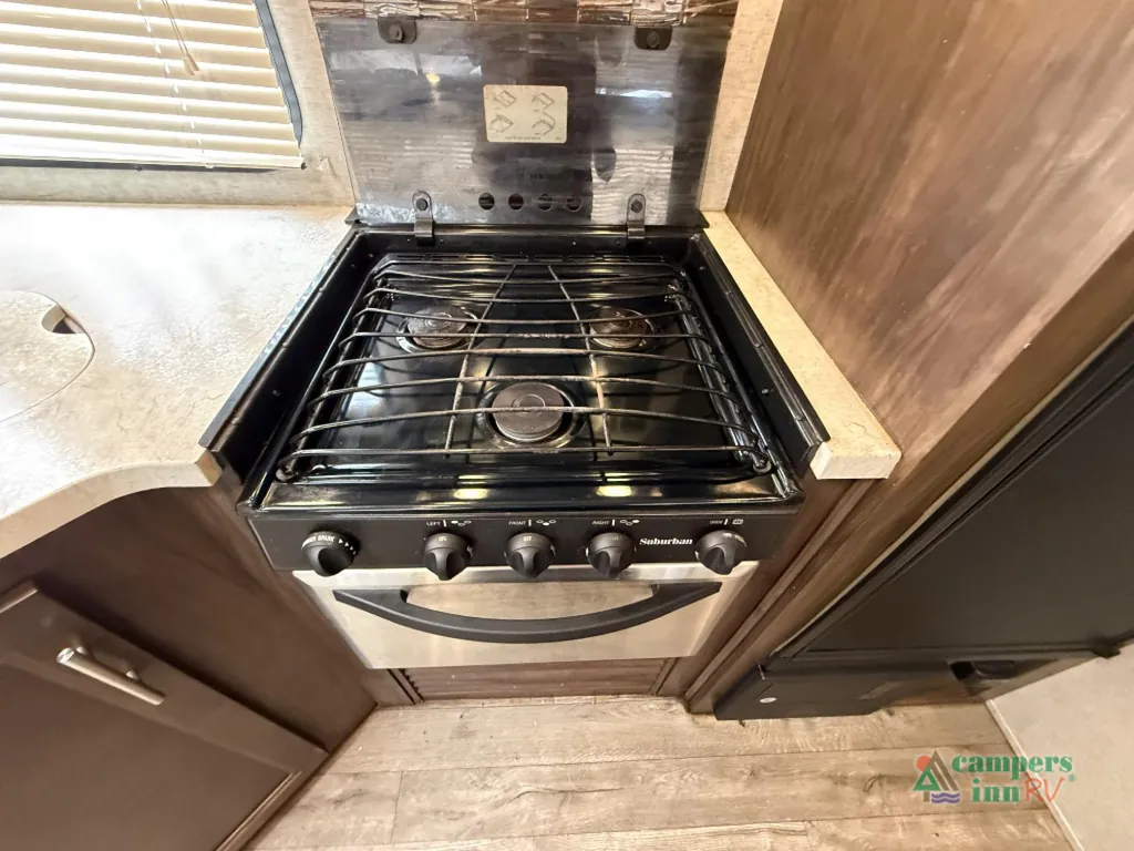 2018 Forest River Cherokee 284RJ, Photos photo 13