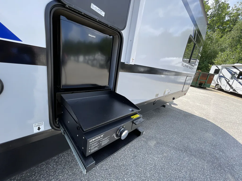2027 Forest River Alpha Wolf 29TB, Photos photo 23