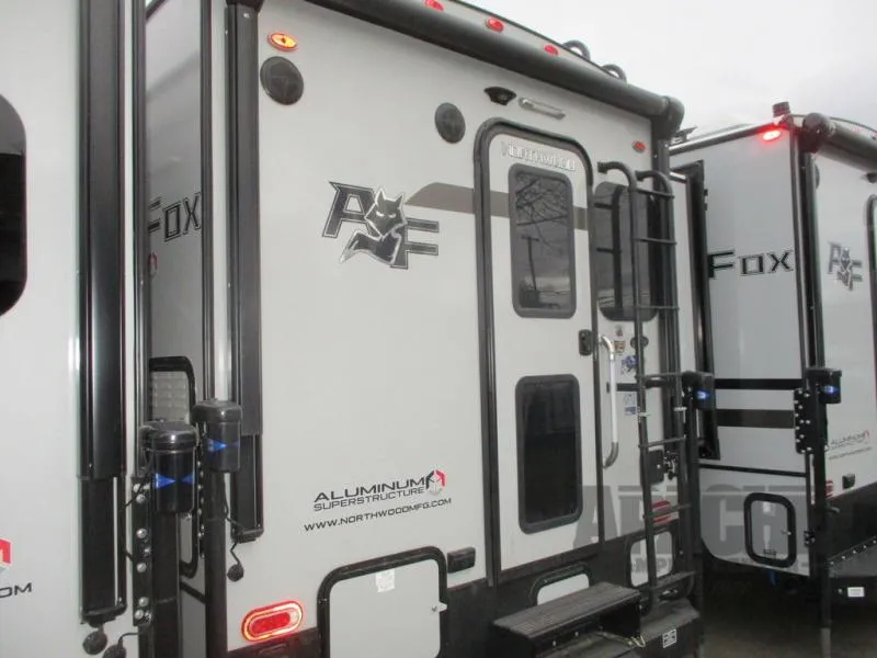 2026 Northwood Arctic Fox Camper 811 - Photo 4