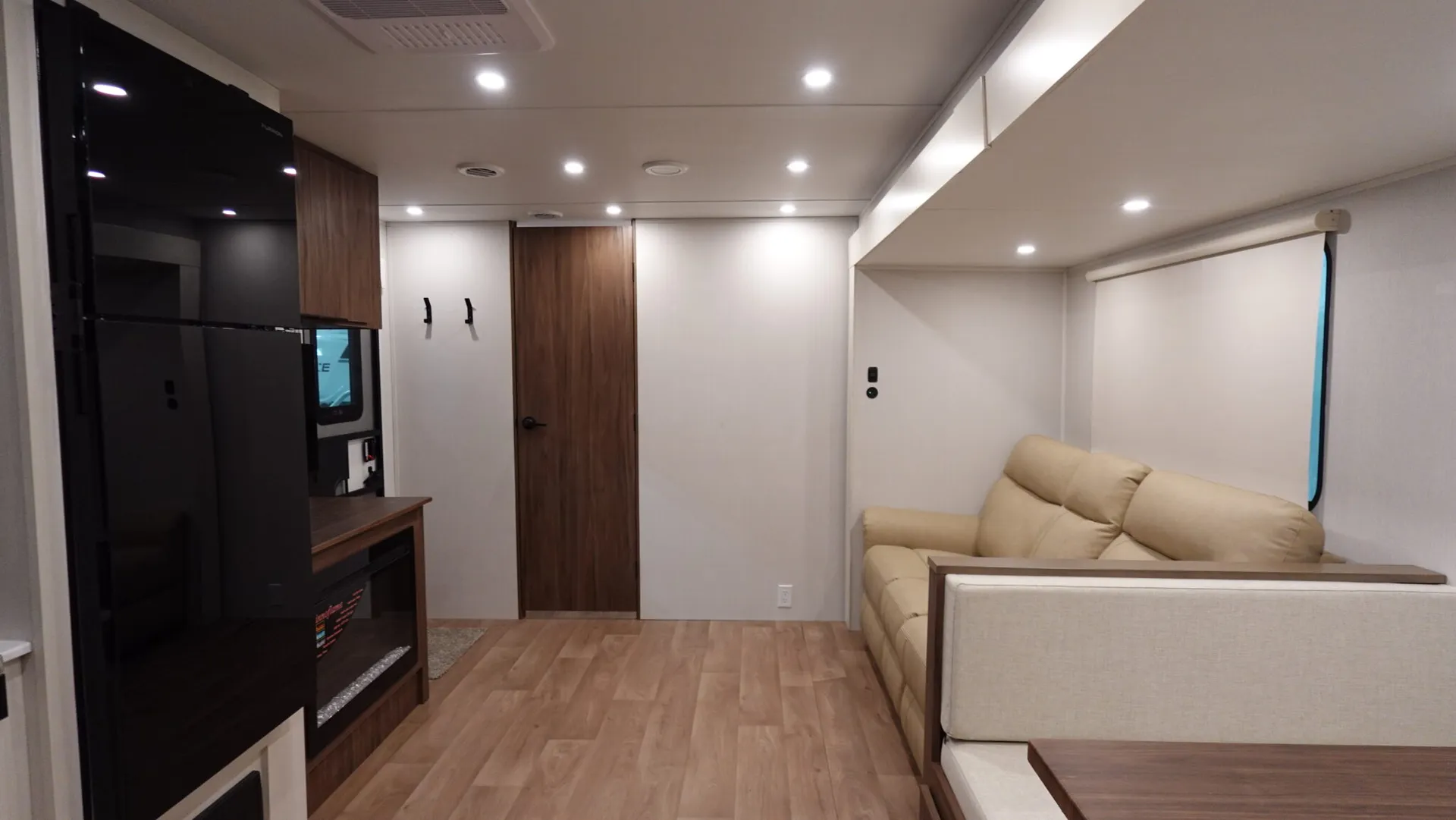 2026 Winnebago Access 24RB - Photo 3