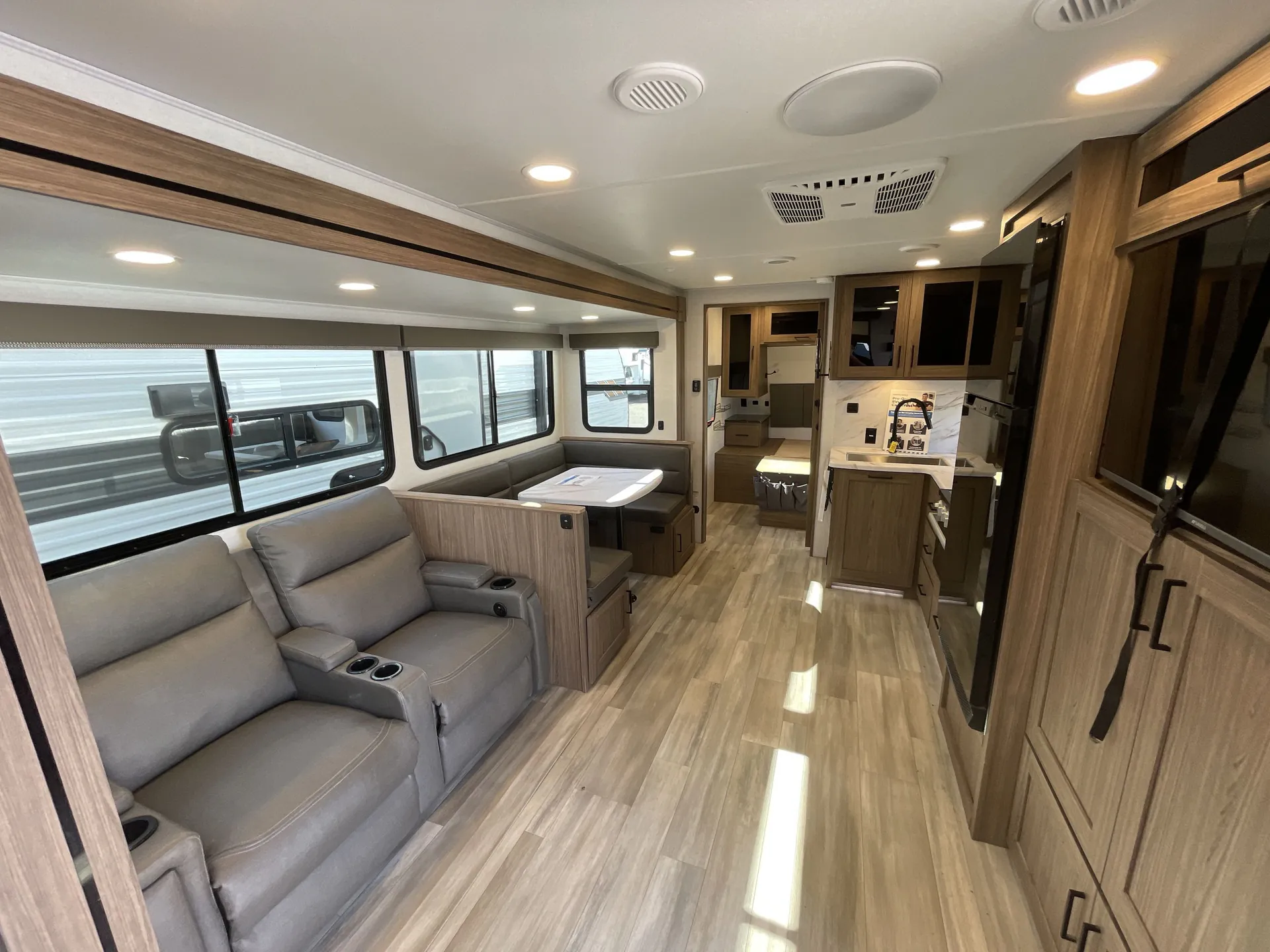 2024 Alliance RV Delta 262RB — living area main