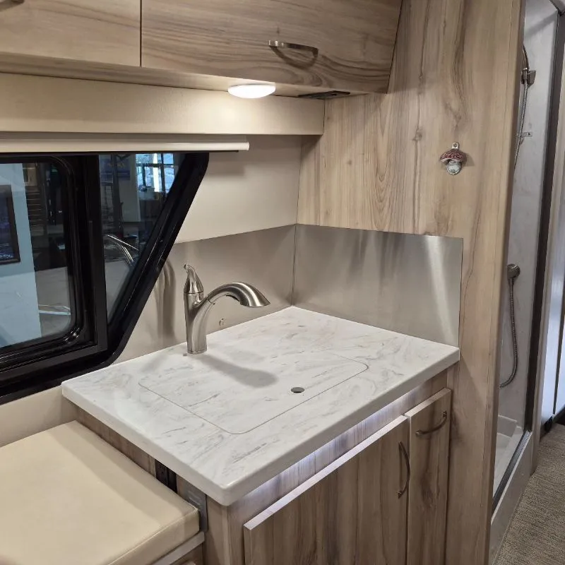 2025 Chinook RV Maverick EB, Photos photo 12