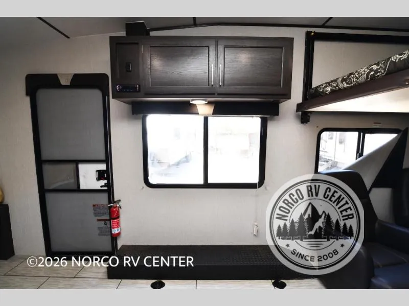 2020 Pacific Coachworks Sea Breeze 19FSB - Photo 4