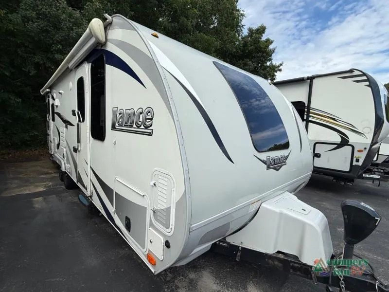 2020 Lance Lance Travel Trailers Used    2375 - Photo 4