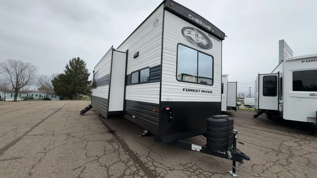 2026 Forest River Cherokee Timberwolf 39DK, Photos photo 5