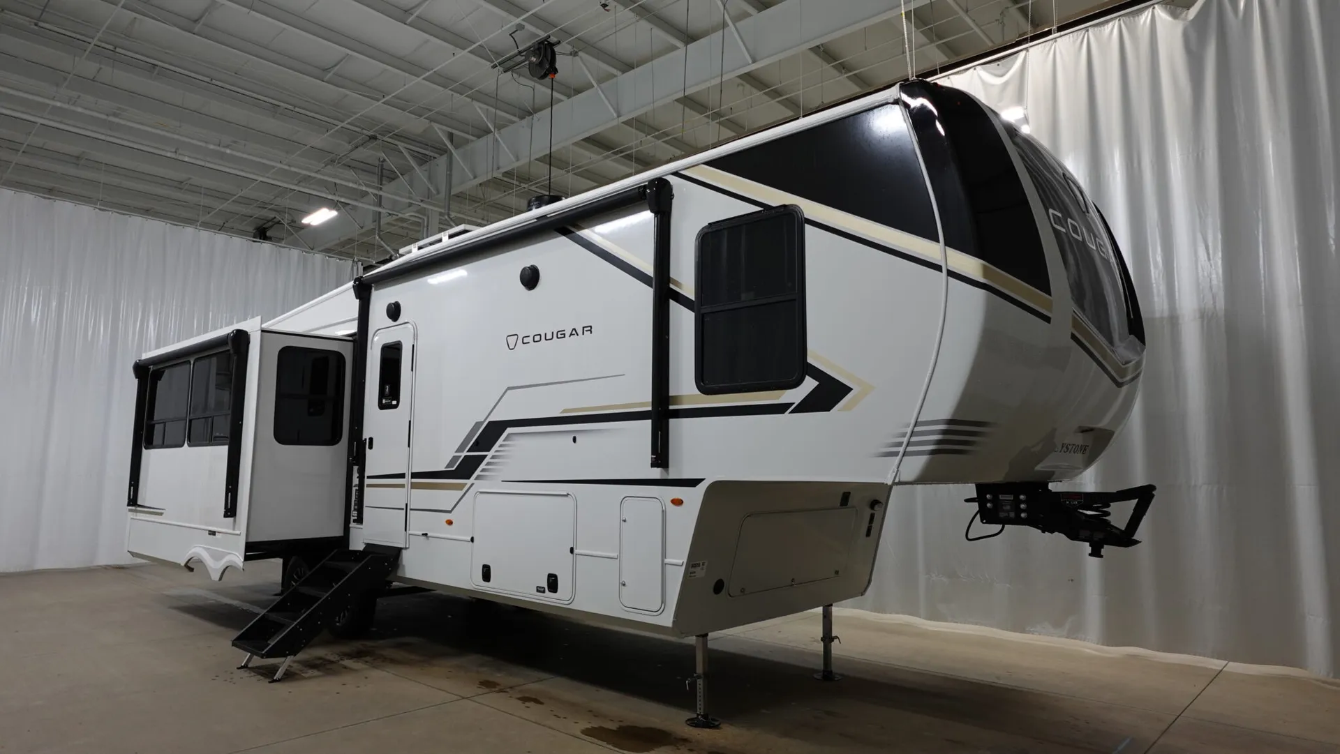 2026 Keystone Cougar 316RLS - Photo 2