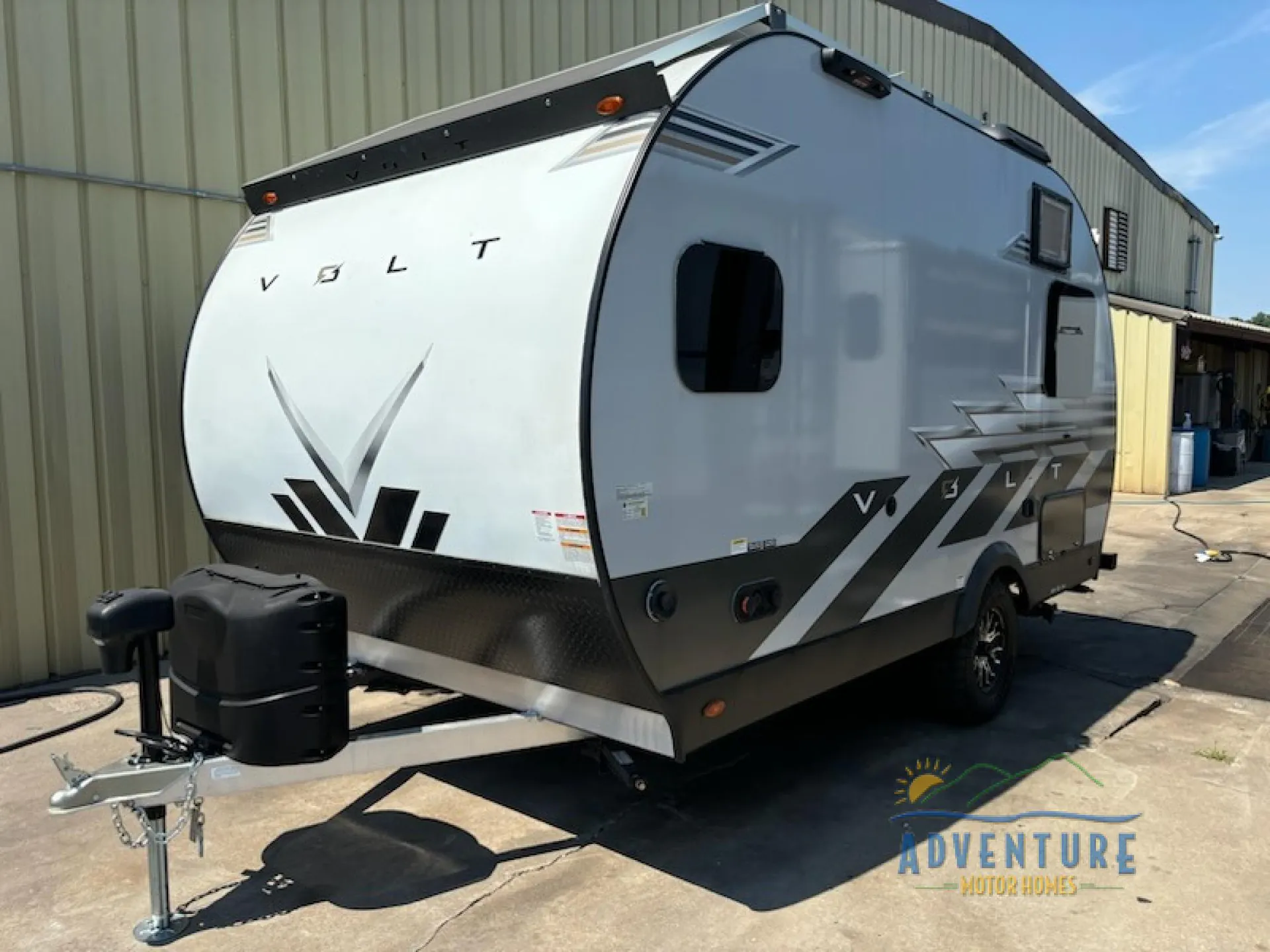 2023 Sunset Park RV Volt 1500 - Photo 3
