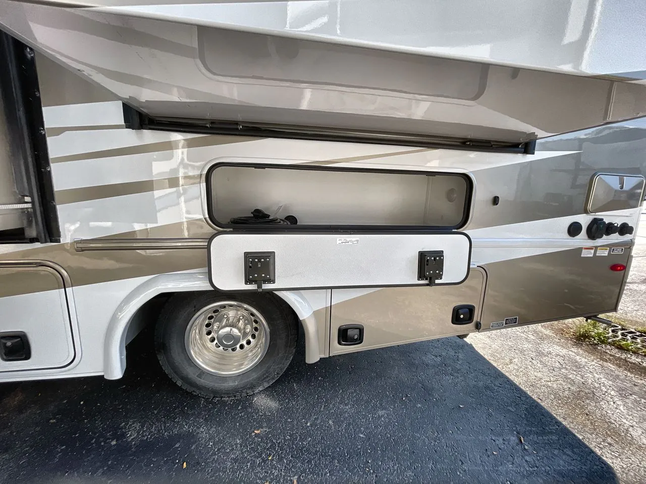 2026 Forest River Sunseeker MBS 2400BDS - Photo 4