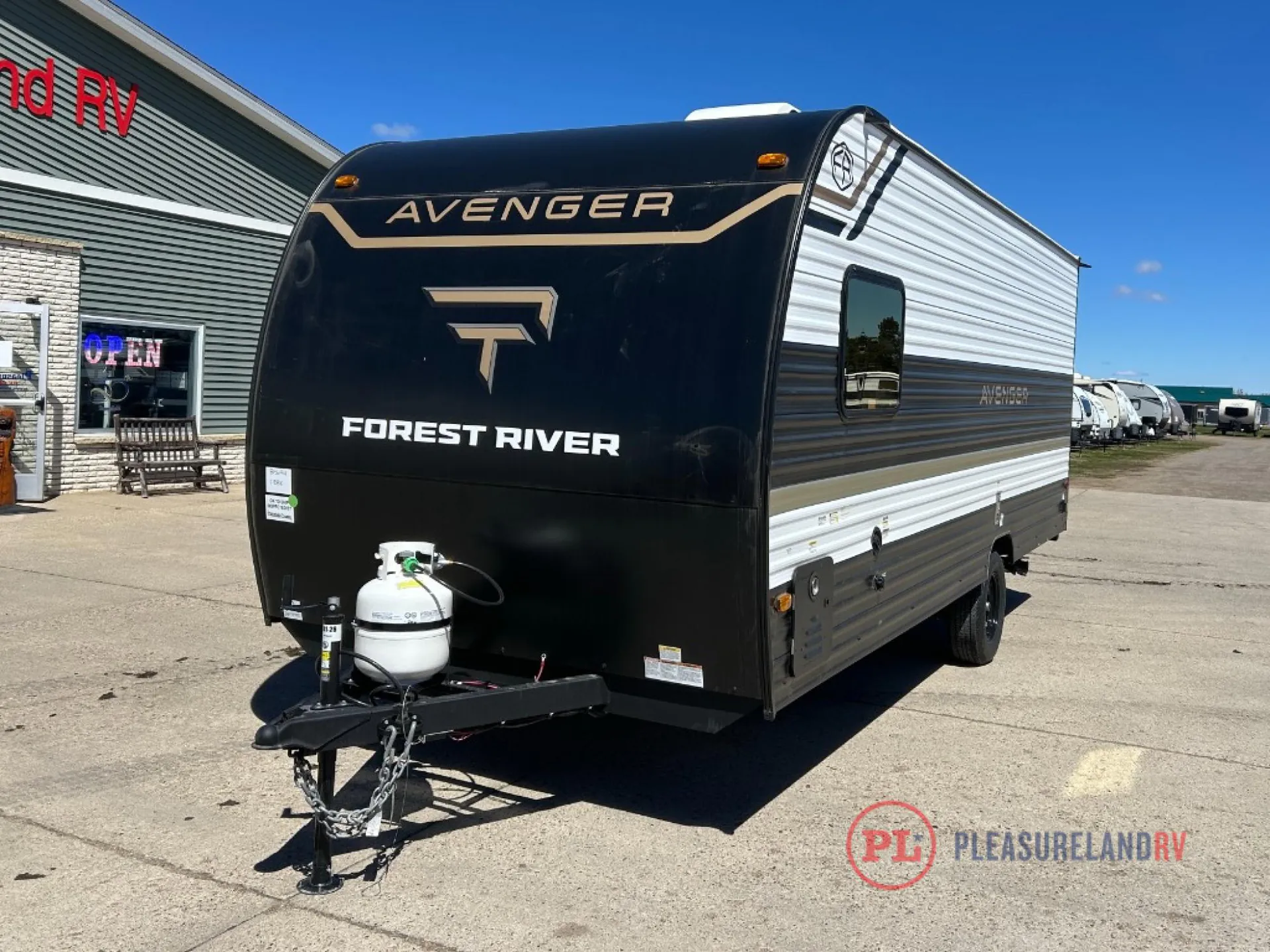 2026 Prime Time Avenger LT 17DBX - Photo 3