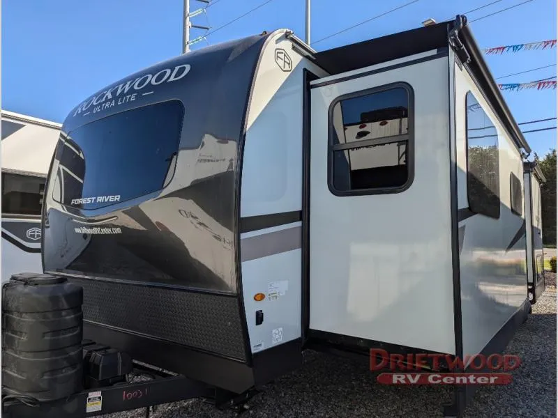 2026 Forest River Rockwood Ultra Lite 2608BS - Photo 3