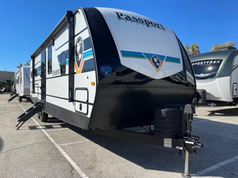 2025 Keystone RV Passport Super Lite 2700RK - Main photo