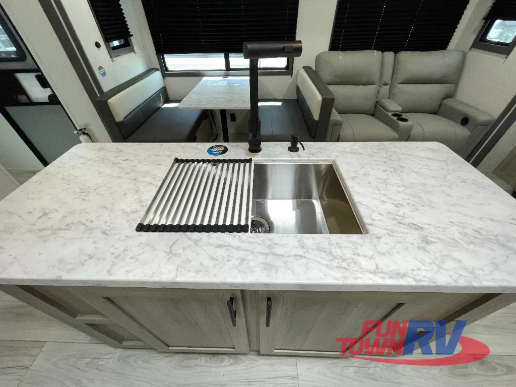 2026 East to West Della Terra 272RL, Photos photo 14