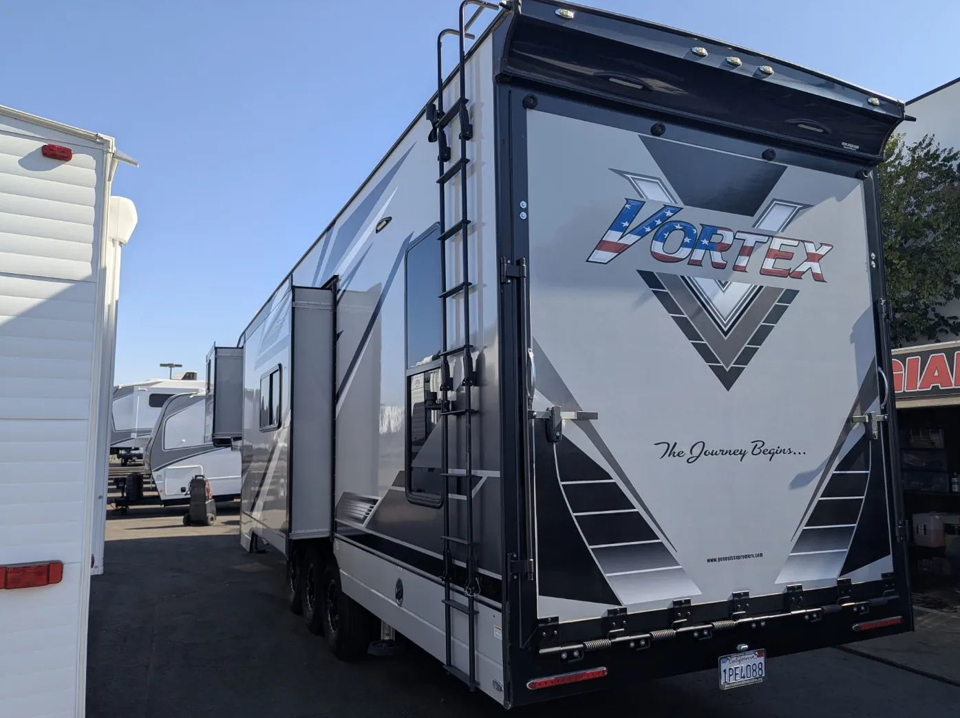 2024 Genesis Supreme Vortex 3818IKS - Photo 4