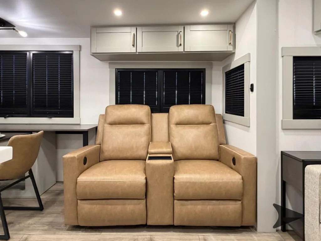2025 Brinkley Model Z 3100, Photos photo 47