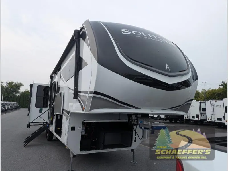 2026 Grand Design Solitude 370DV - Photo 2