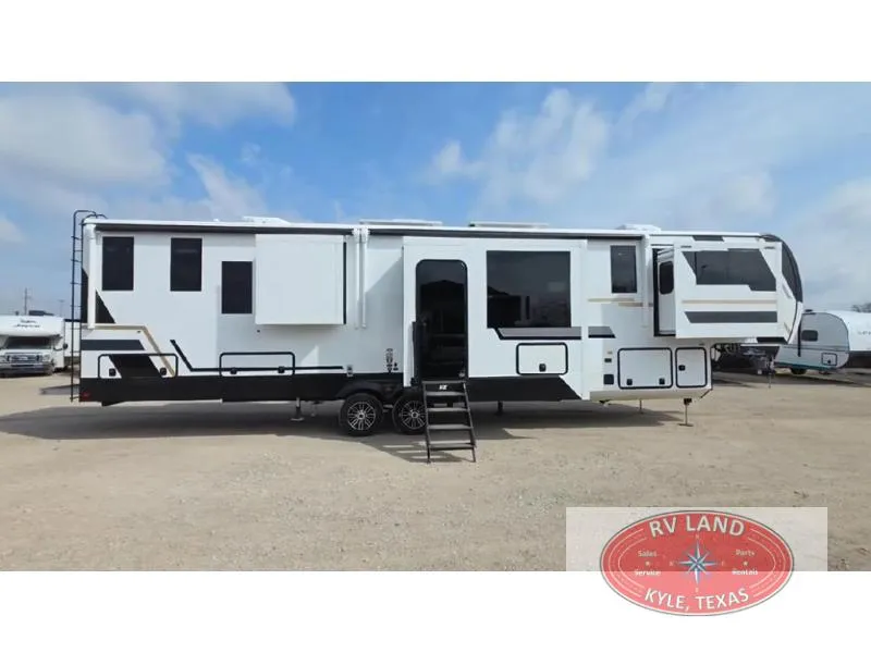 2026 KZ Durango Gold 388FLS - Photo 3