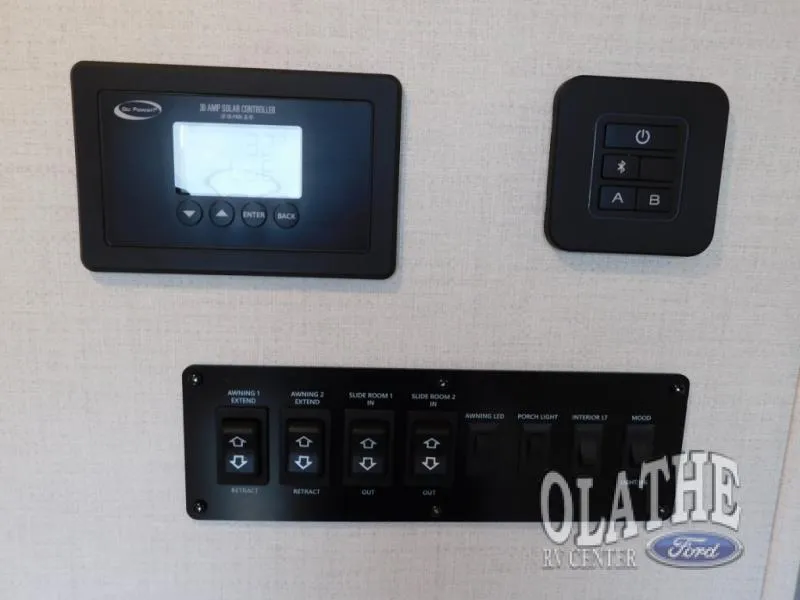 2026 Forest River Grand Surveyor 305RLBS - Photo 3