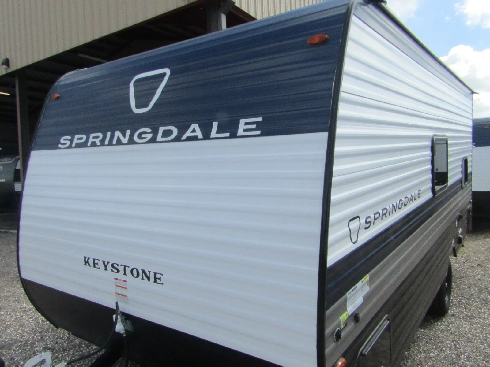 2027 Keystone Springdale Mini 1610BH - Photo 3