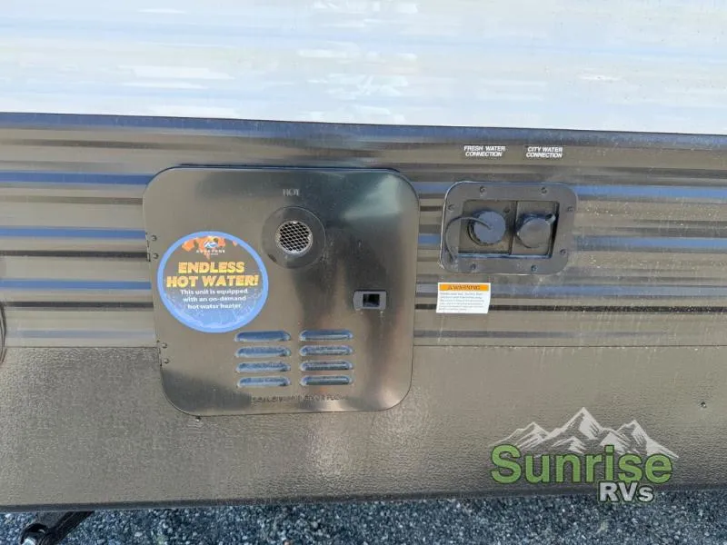 2025 Keystone Hideout Sport Double Axle 240BHWE - Photo 4