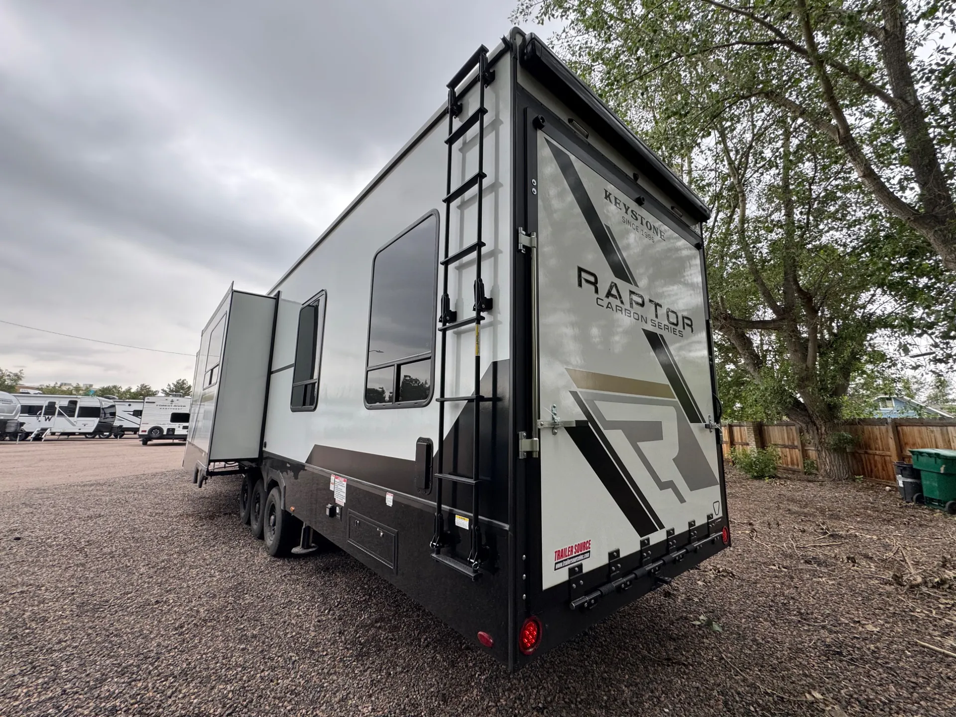 2026 Keystone Raptor 420 - Photo 4