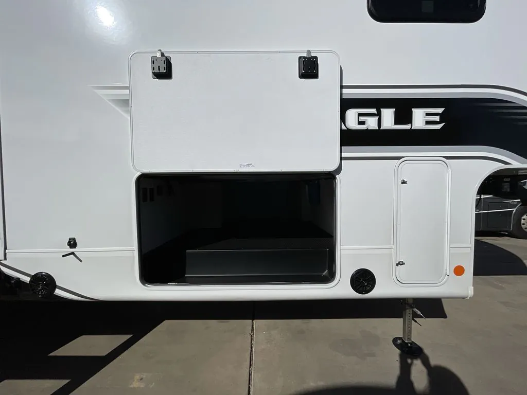 2026 Jayco Eagle 321RSTS, Photos photo 11