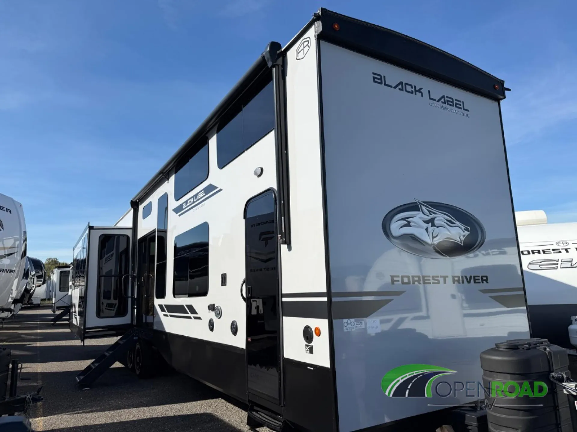 2027 Forest River Cherokee Timberwolf 39JM