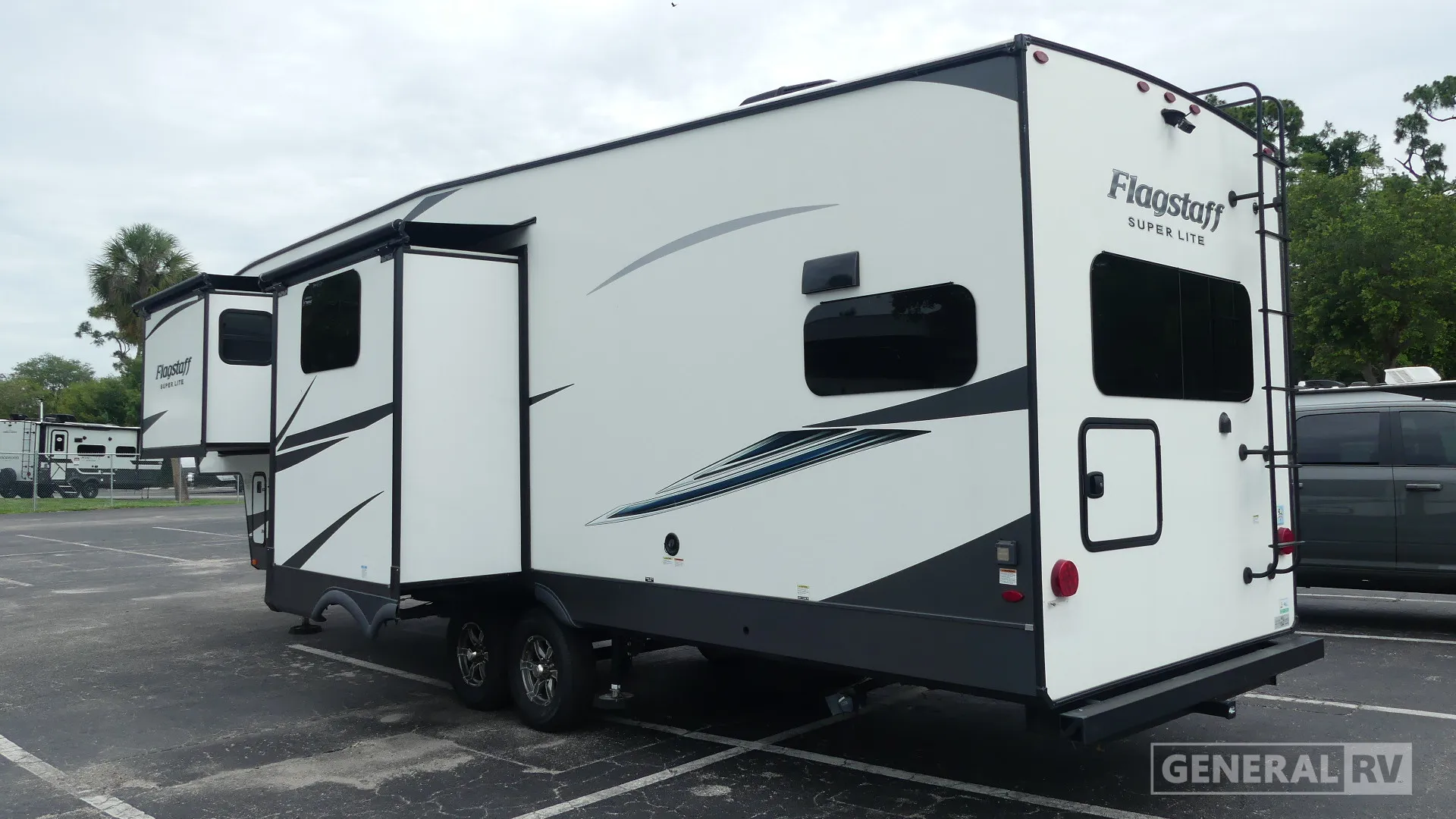 2022 Forest River Flagstaff Super Lite 528MBS - Photo 4