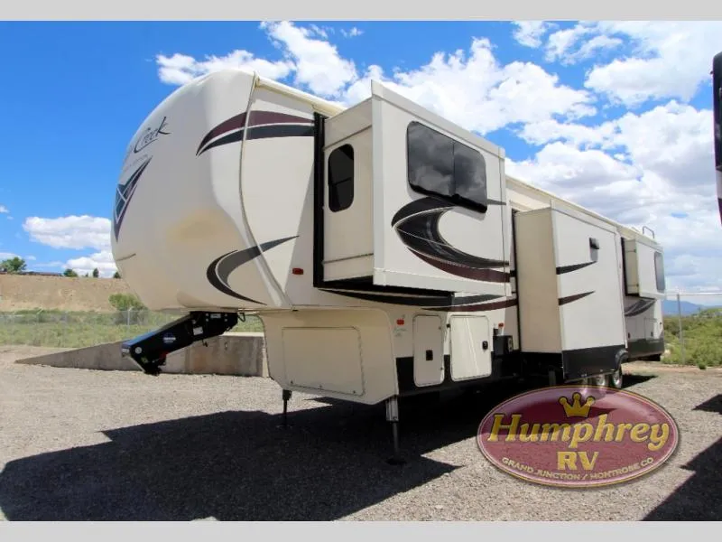 2019 Forest River Cedar Creek Silverback 37RTH - Photo 4