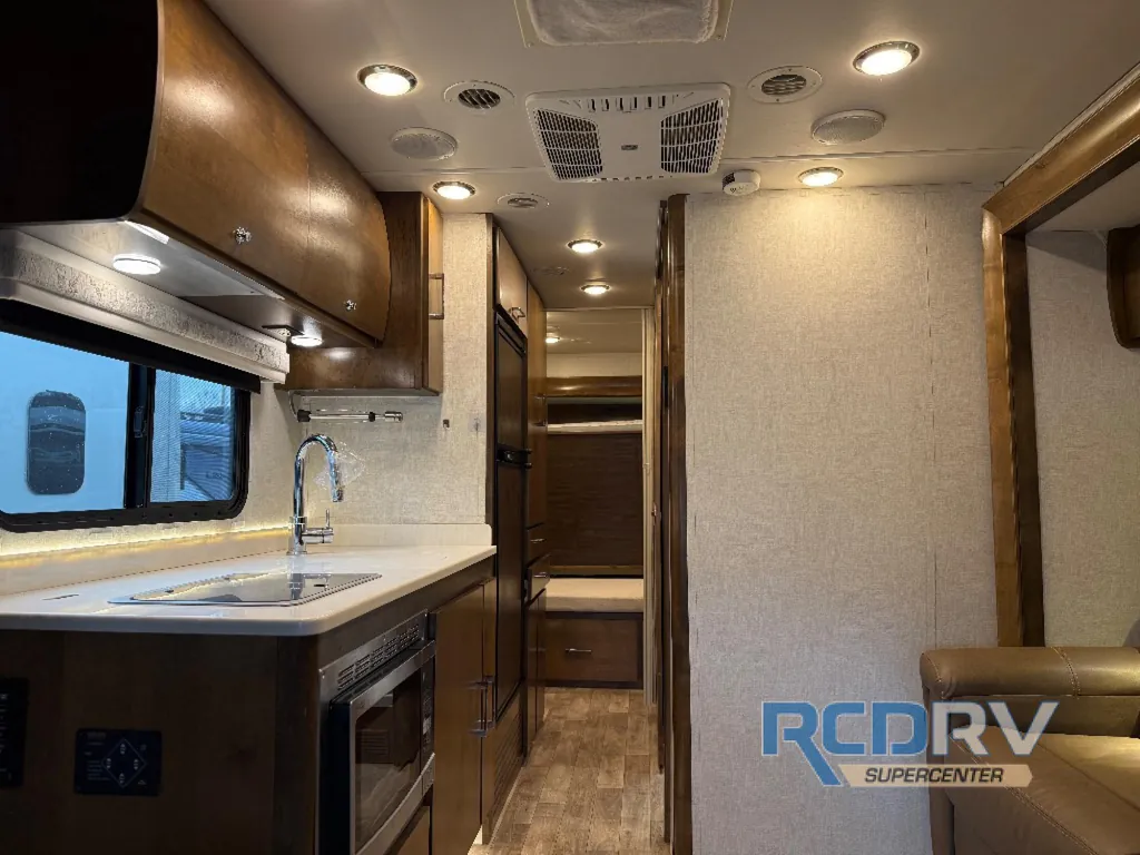 2019 Tiffin Wayfarer 25 QW, Photos photo 9
