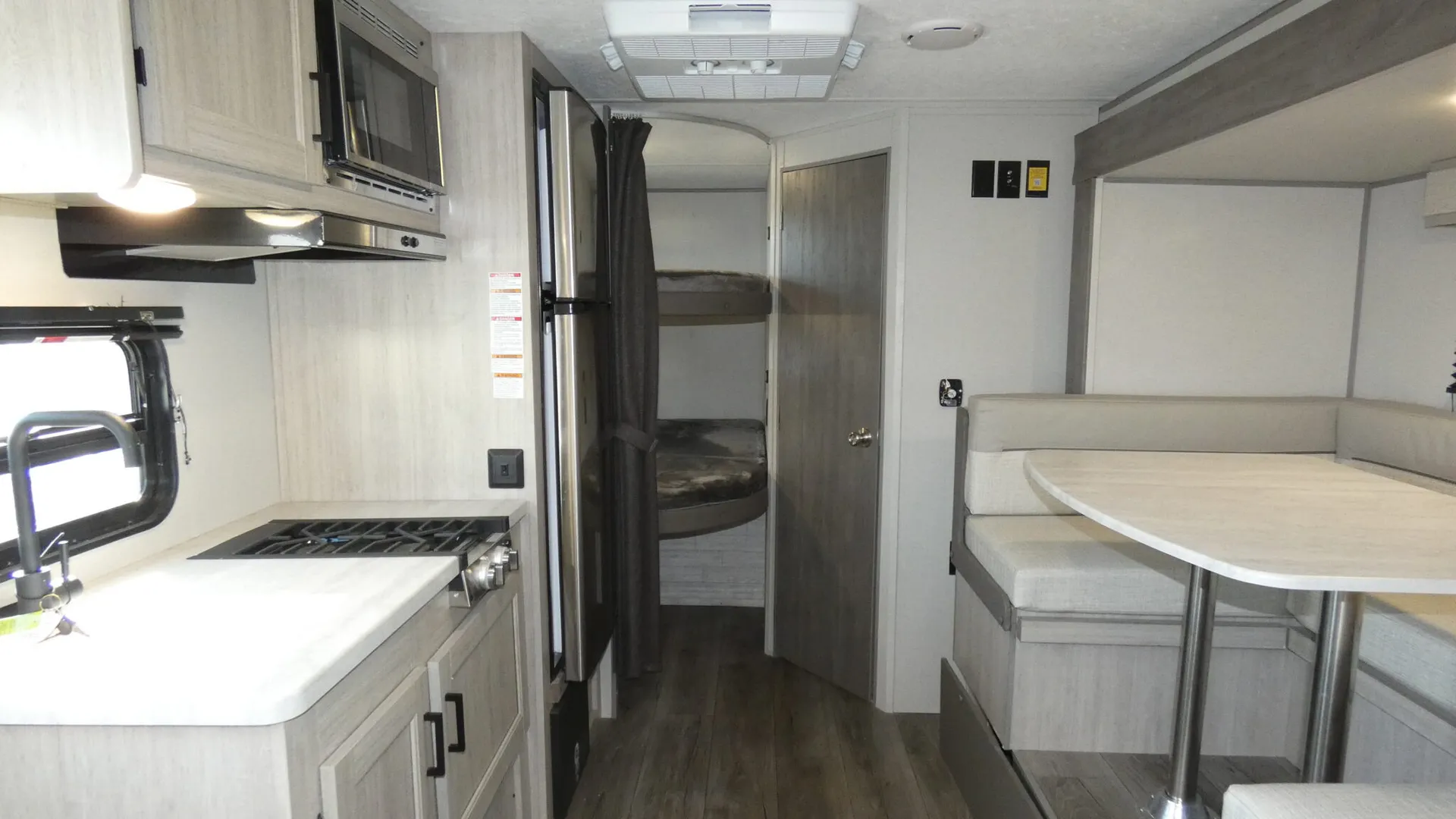 2024 Coachmen Catalina Expedition 192BHS - Photo 3