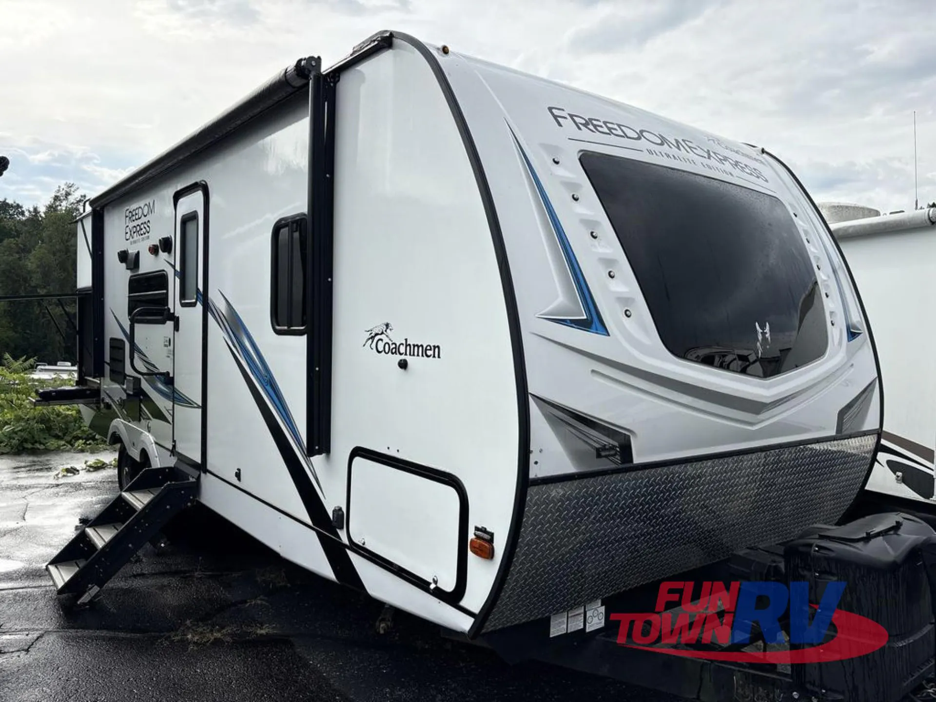 2020 Coachmen Freedom Express Ultra Lite 248RBS - Photo 2