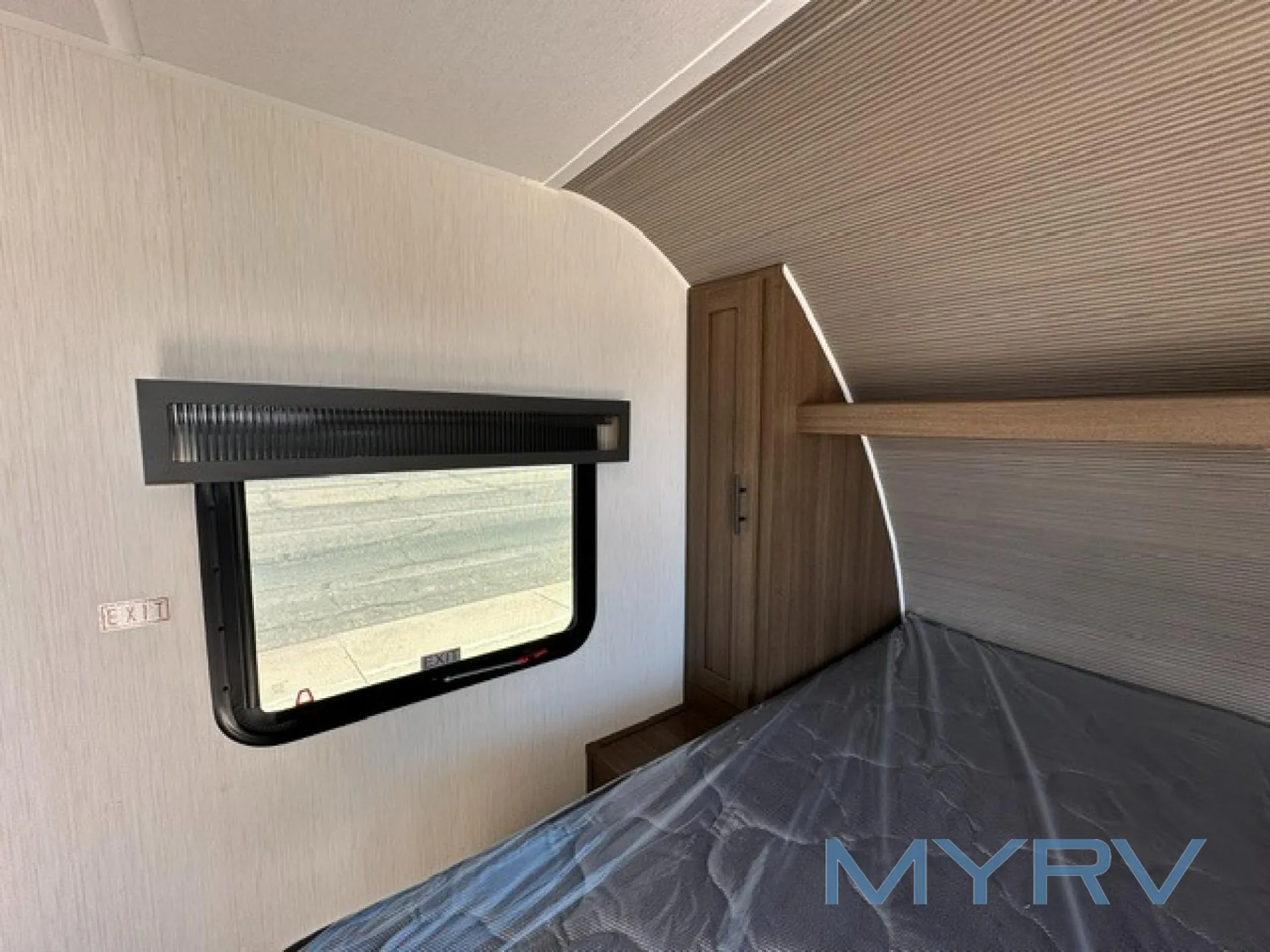 2027 Forest River Wildcat ONE 160BATH — Photo 5