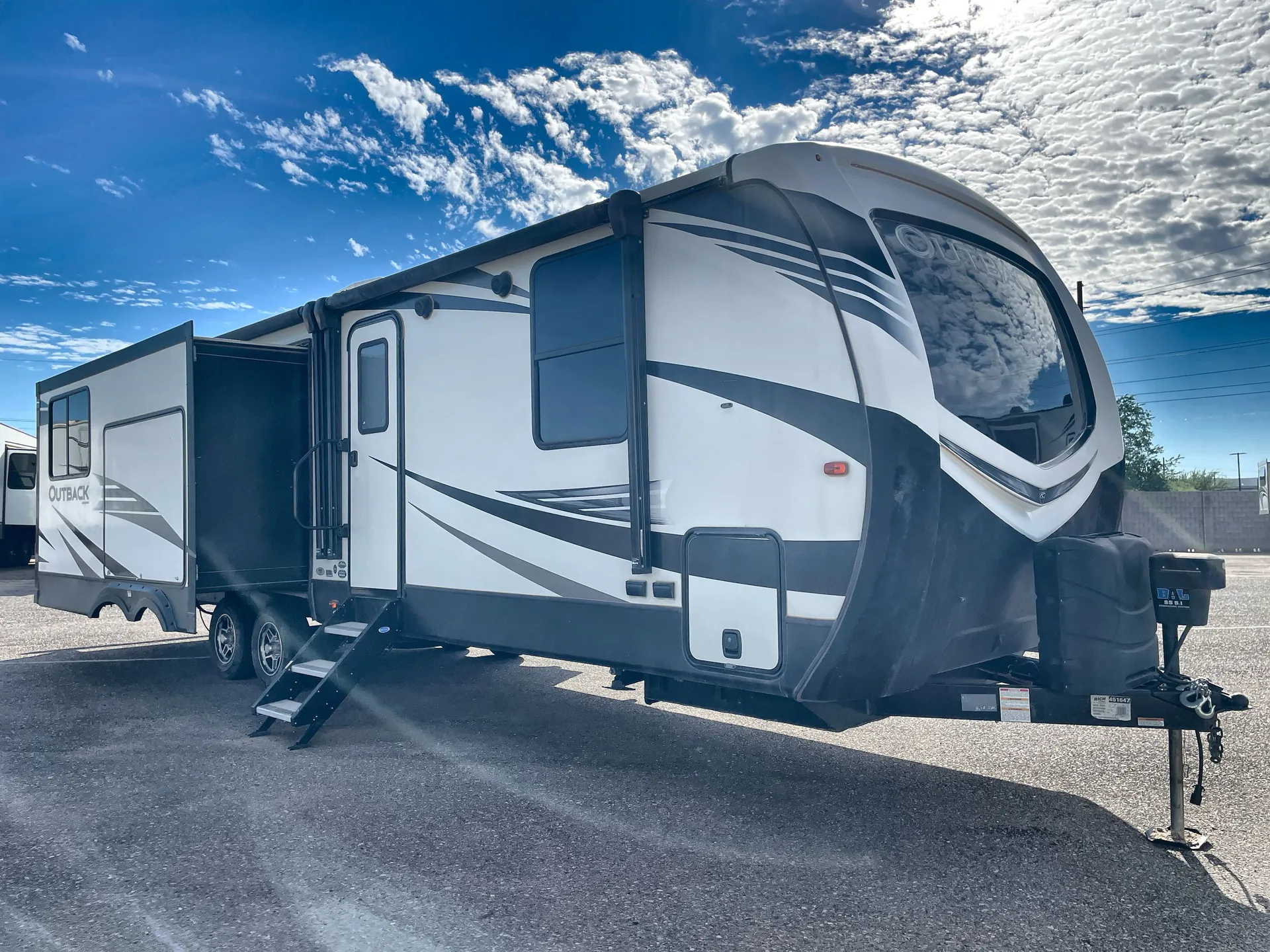2019 Keystone Outback 300ML - Photo 2