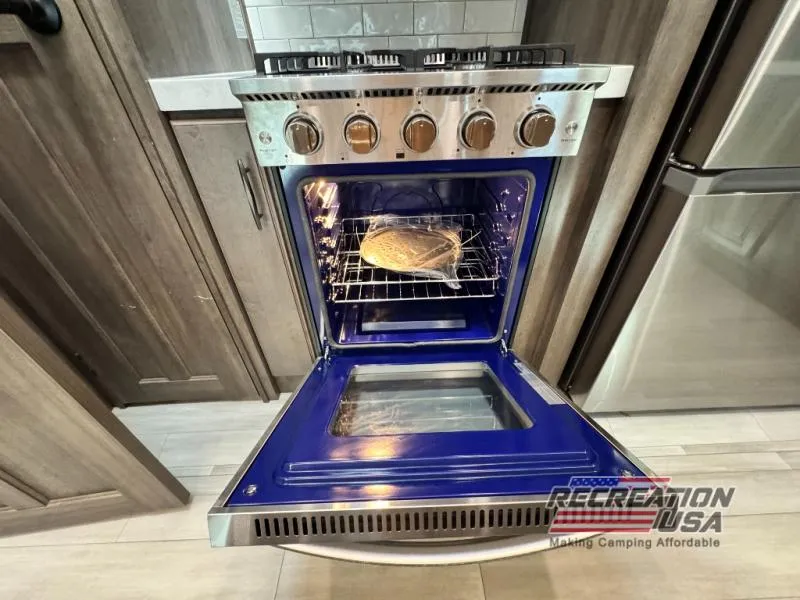 2022 Grand Design Solitude 380FL - Photo 3