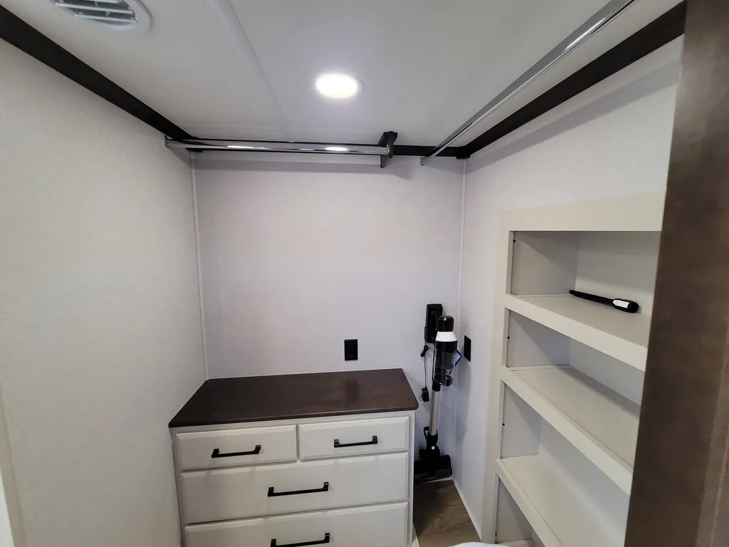 2026 Forest River Riverstone Legacy 43BFC, Photos photo 65