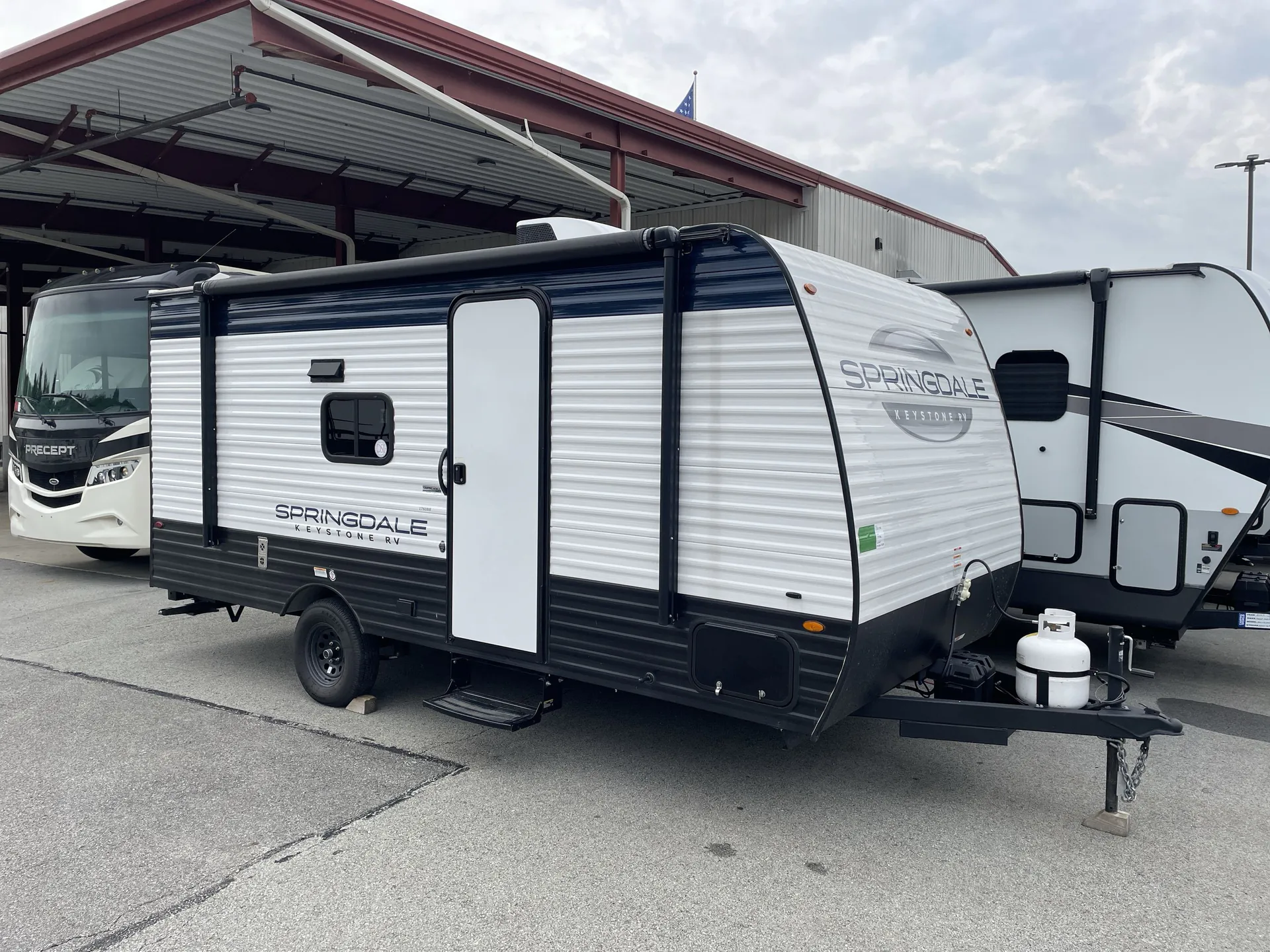 2025 Keystone Springdale 1760BH dealer photo 1 from Camping World