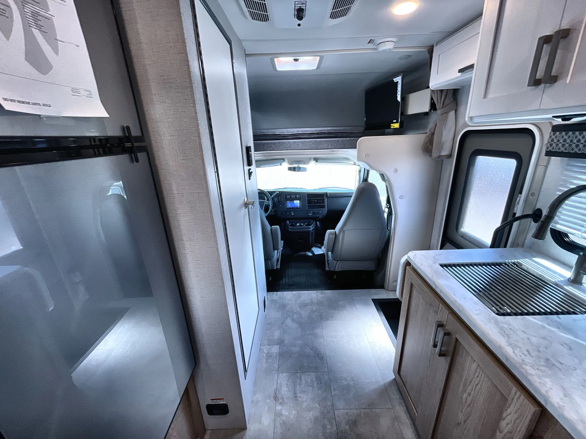 2026 Thor Motor Coach Freedom Elite 19HE - Photo 4