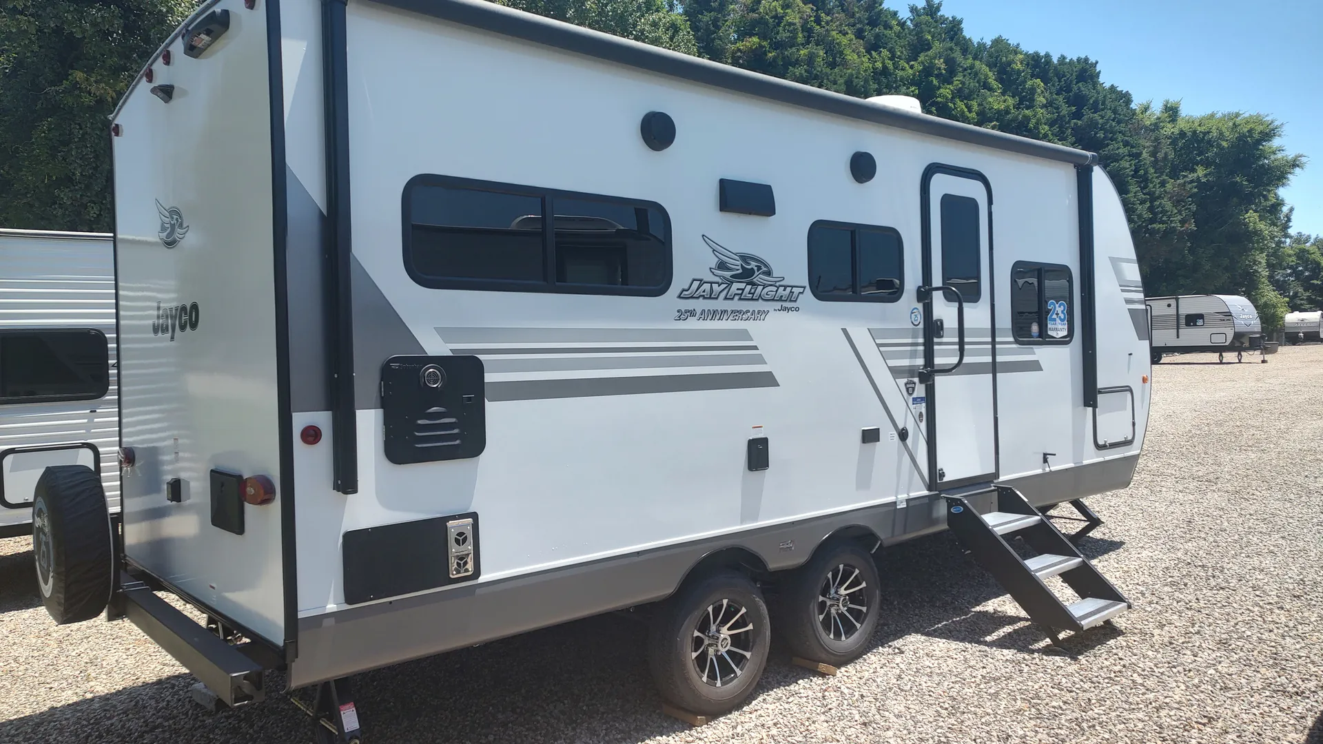 2027 Jayco Jay Flight 200MKS - Photo 3