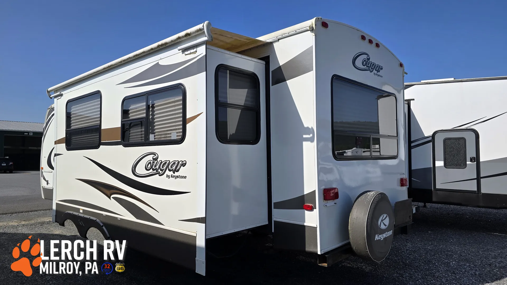 2014 Keystone Cougar XLite 28RLS - Photo 3