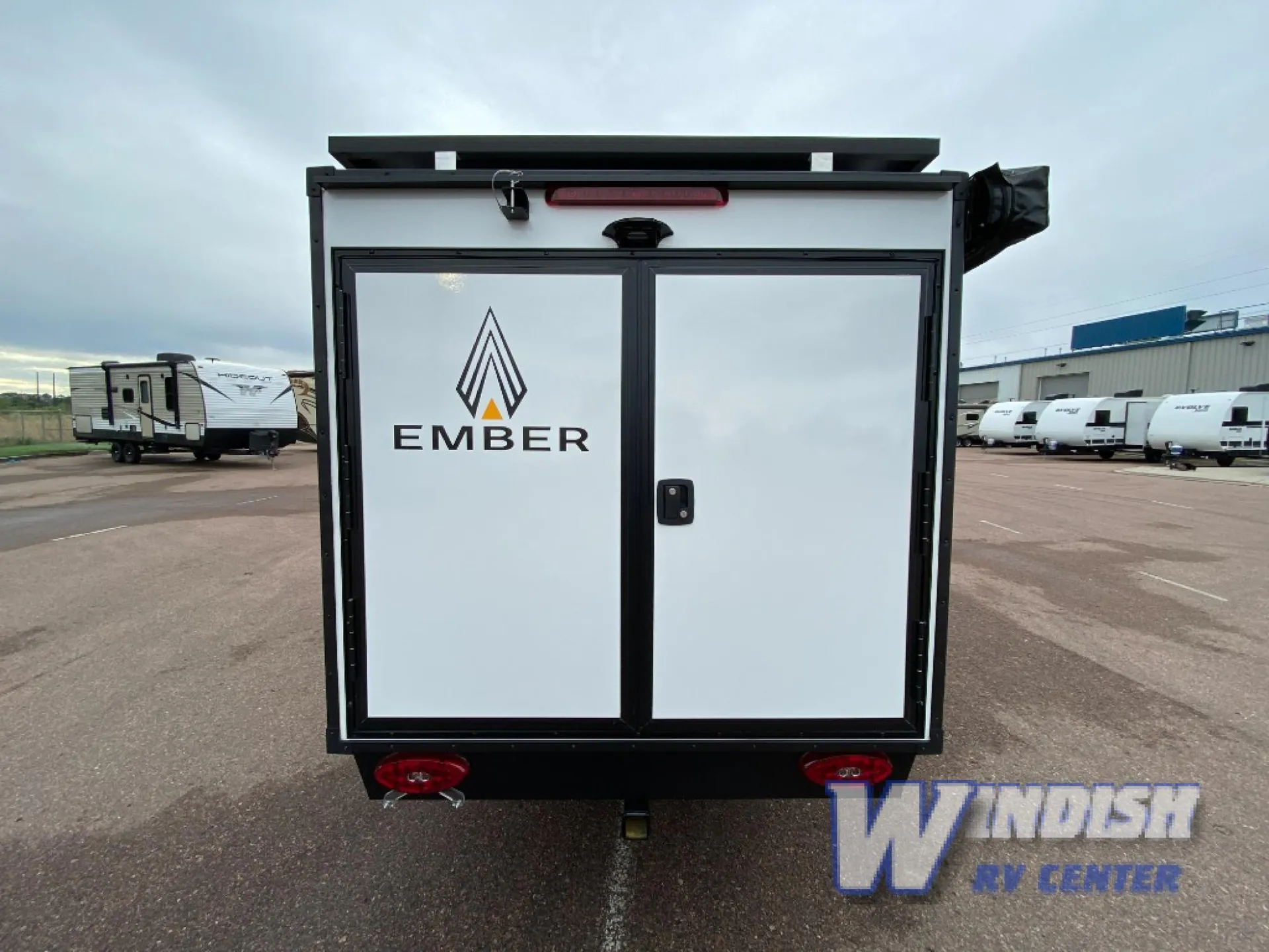 2026 Ember RV E-Series 12FK - Photo 4