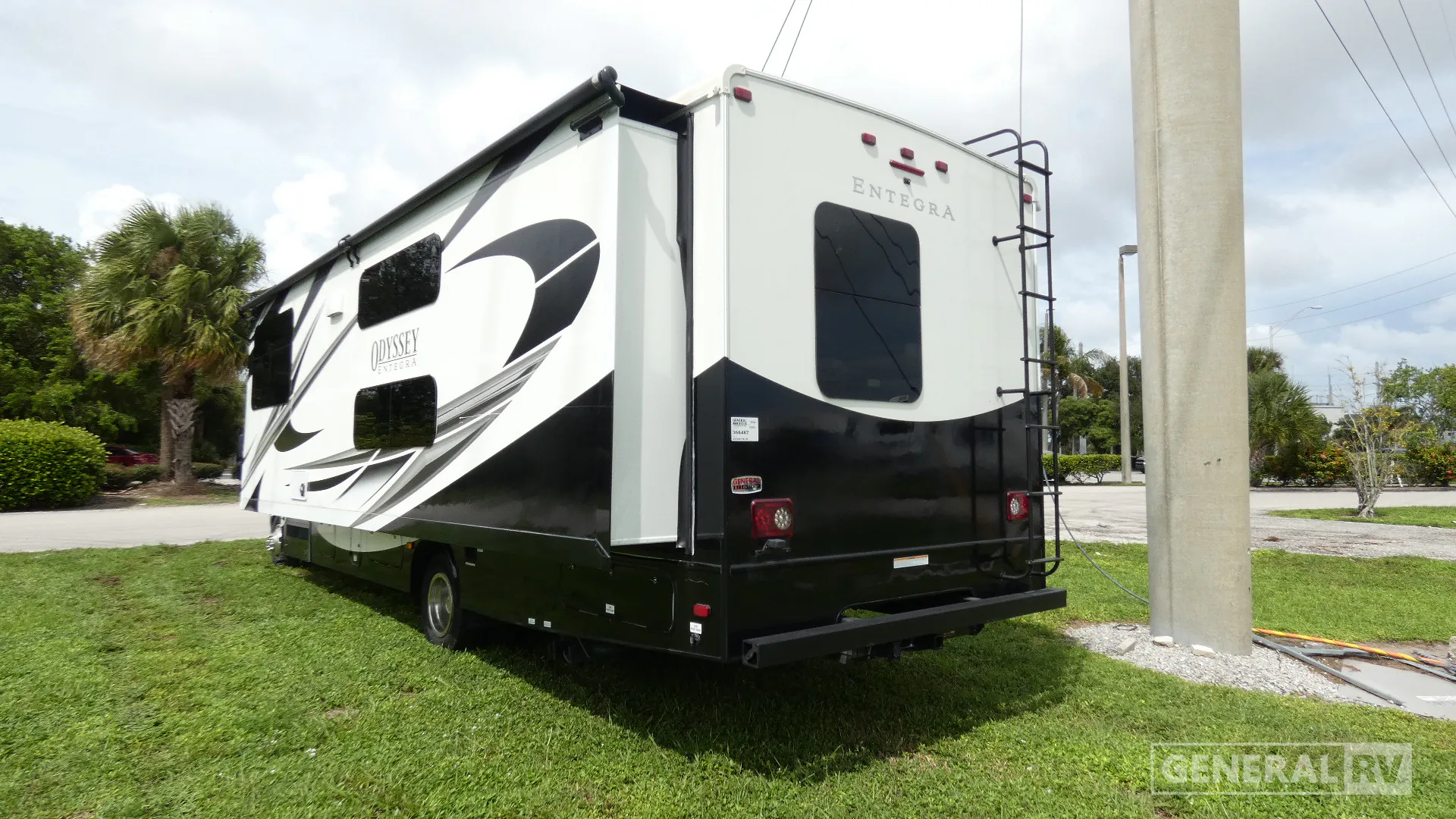 2022 Entegra Coach Odyssey 31F - Photo 4