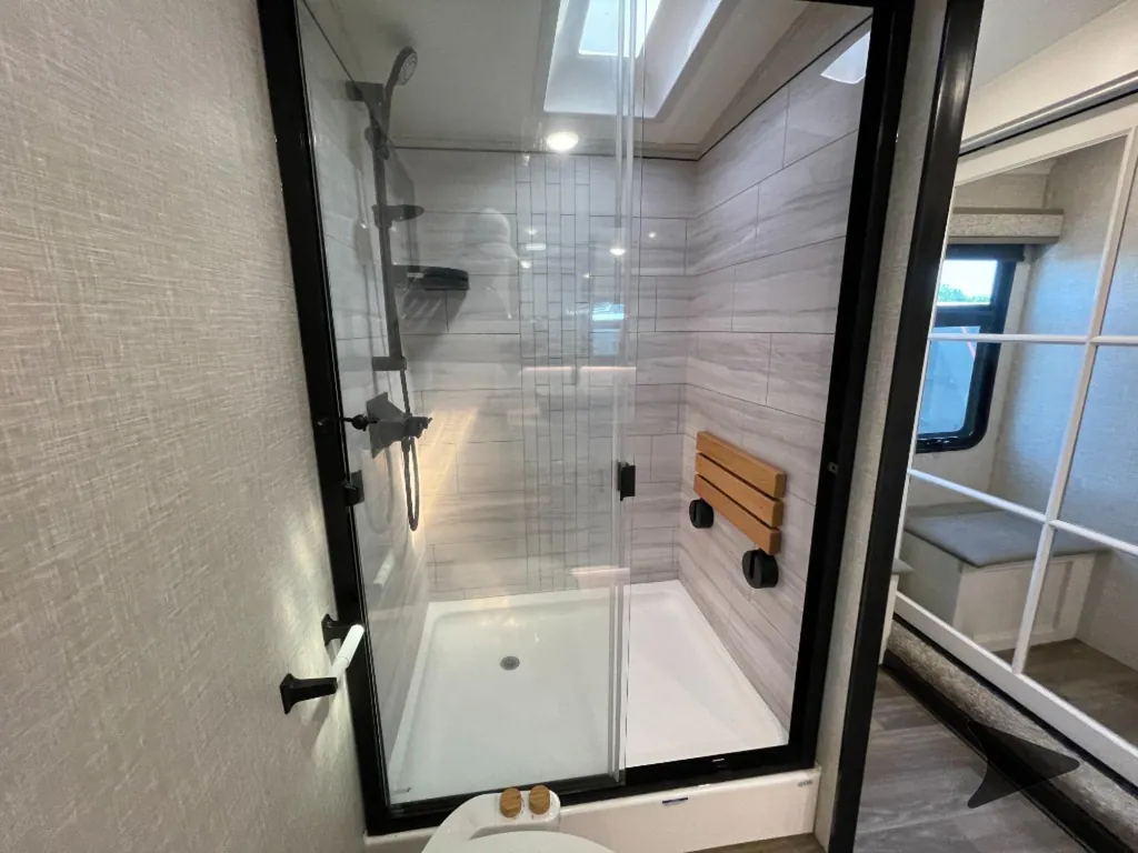 2024 Jayco North Point 387FBTS, Photos photo 36