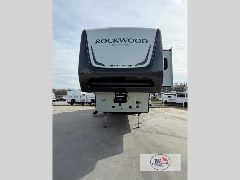 2026 Forest River Rockwood Signature 405SBH - Photo 4