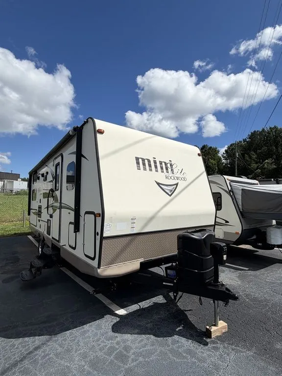 2018 Forest River Rockwood Mini Lite 2509S - Photo 2