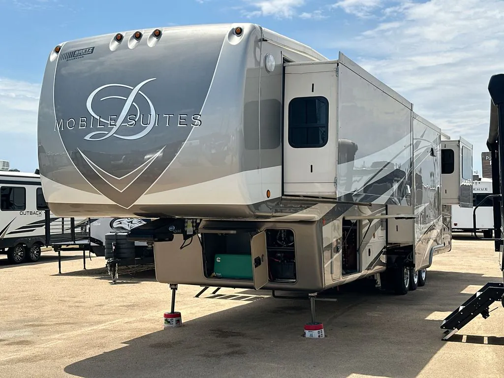 2020 DRV Mobile Suites 44 Columbus - Photo 3